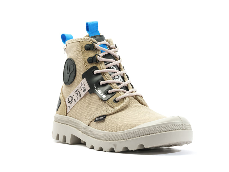 Palladium Pampa Witch Queen X Destiny Women's Boots Dune | 294130-TSG