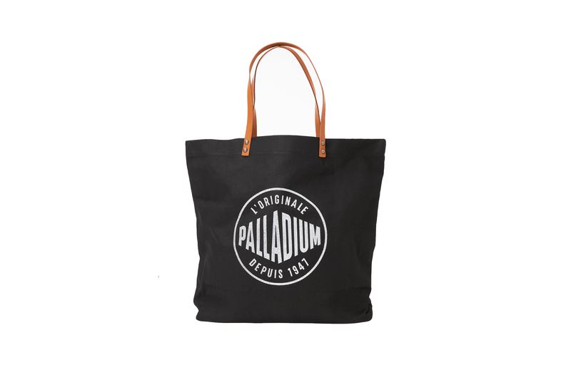 Palladium Round Logo Tote Men's Bags Black | 048237-FYJ